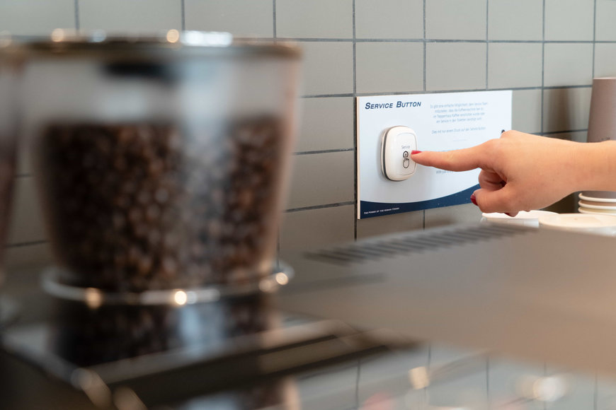 Service Button: Solve Problems at the Push of a Button